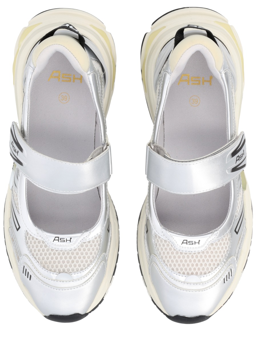Ash Rolls Polyurethane Metallic Silver Sneakers Wit