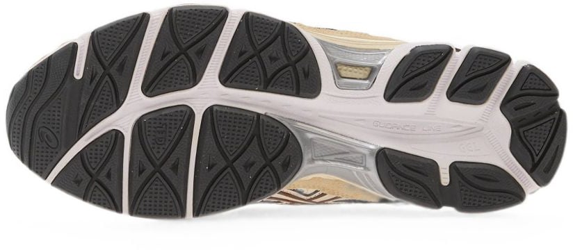 Asics Sneakers Beige Wit