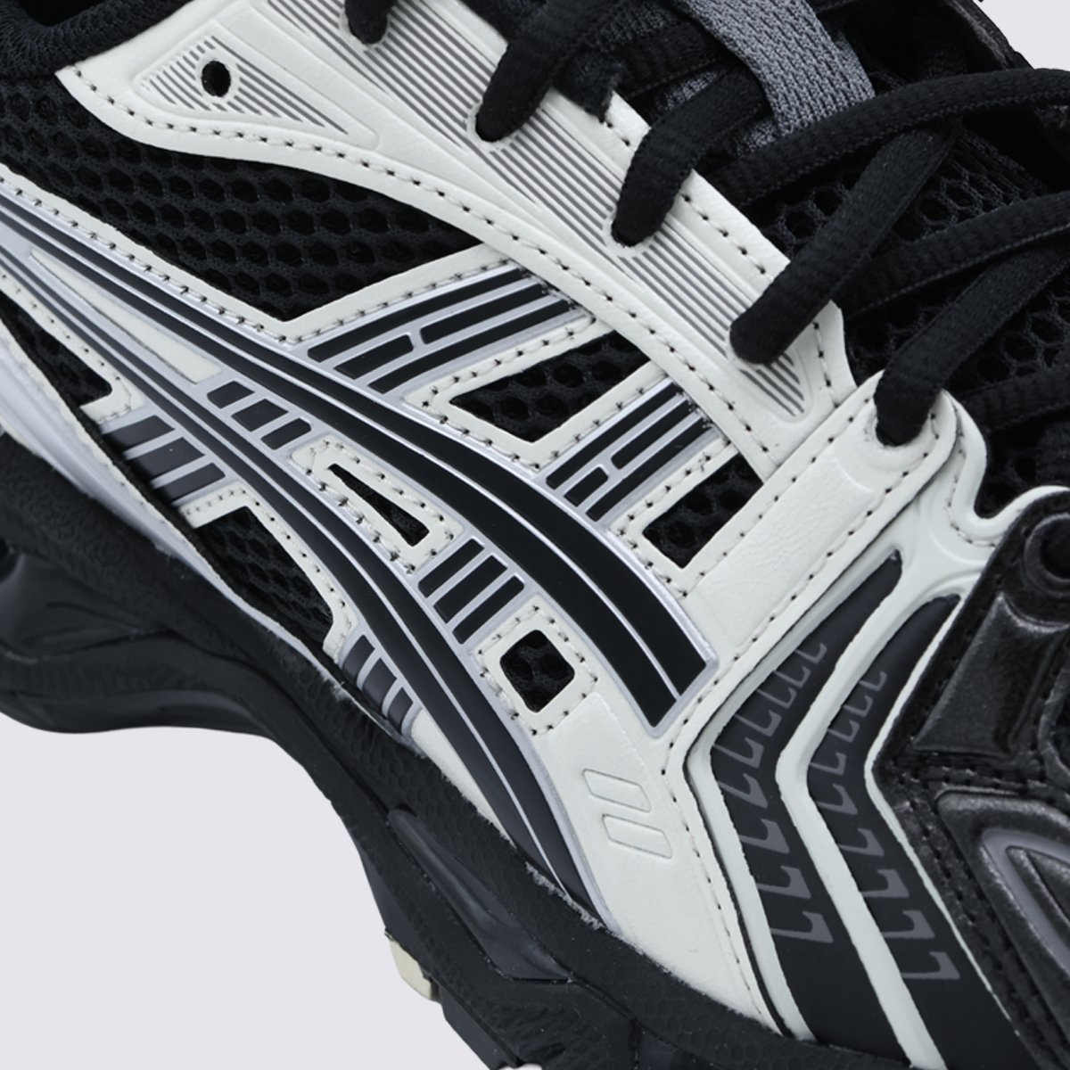 Asics Dynamic Black Mesh Sneakers with Sculpted Heel Zwart