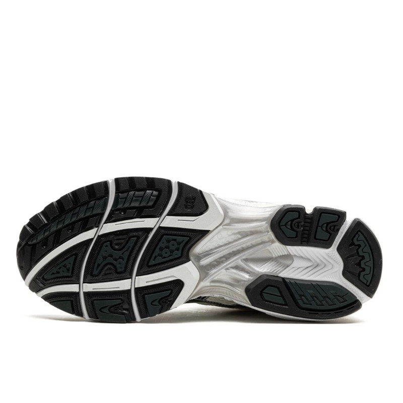 Asics ASICS Gel-Kayano 14 Kith Cream Scarab (2024) Grijs