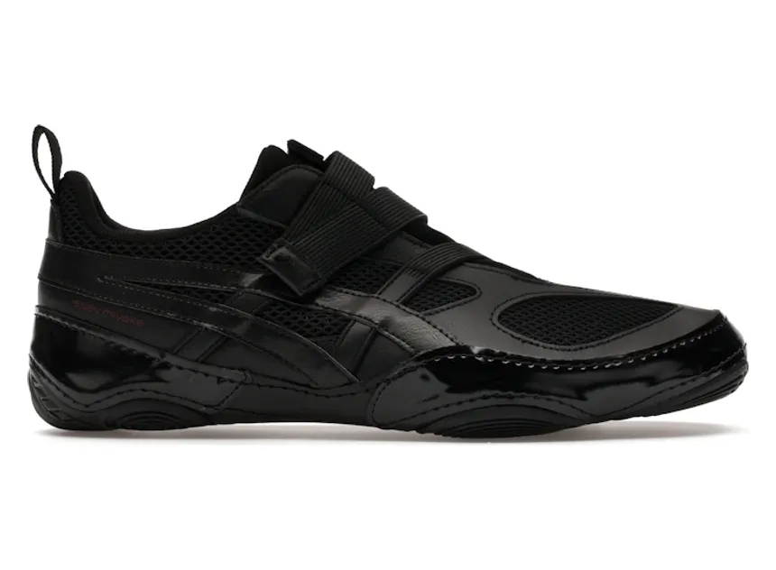 Asics ASICS Hyper Taping Issey Miyake Black Zwart