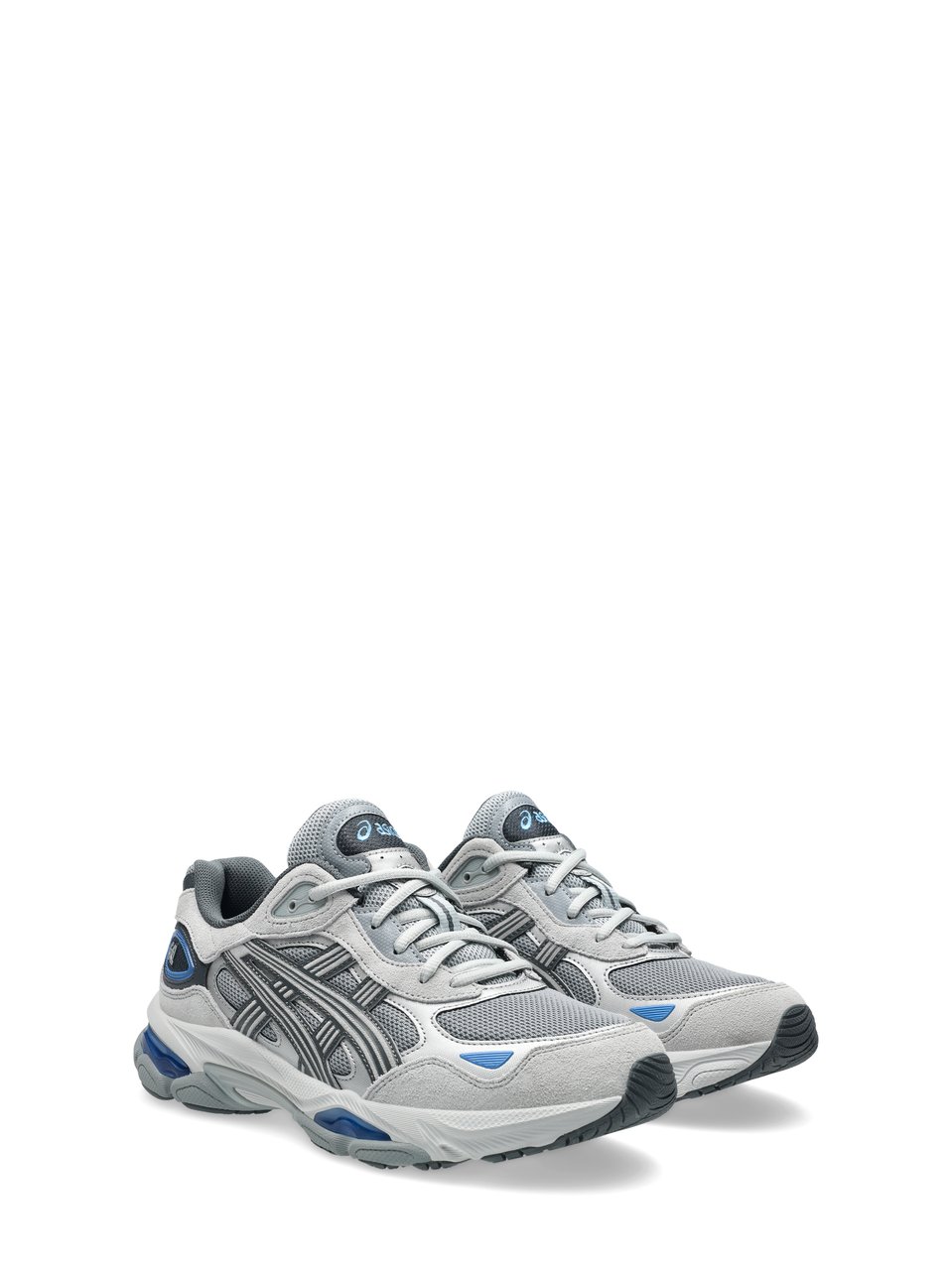 Asics Layered Mesh Sneakers with Gel Cushioning Grijs