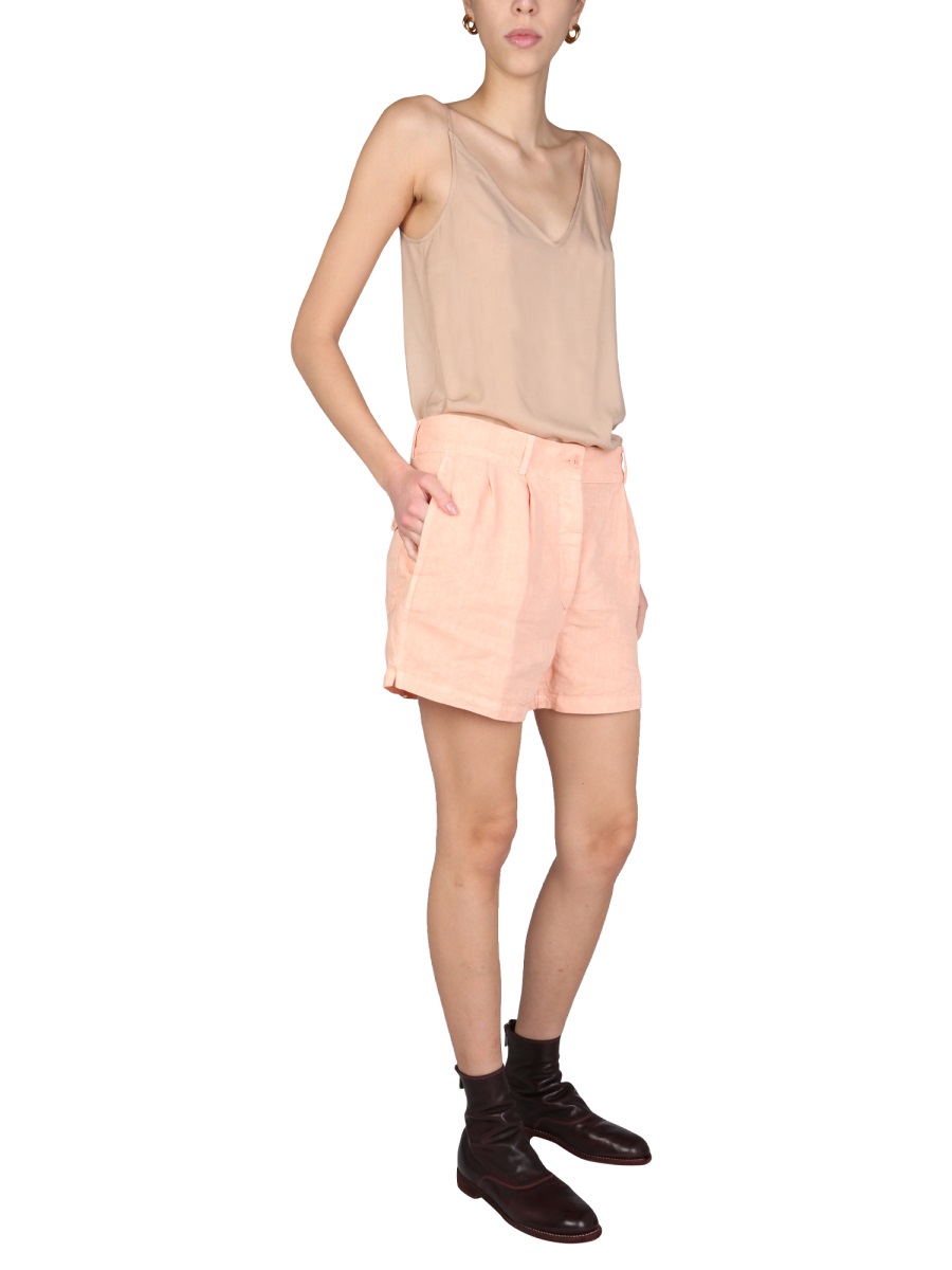 Aspesi Wide-Leg Linen Shorts With Front Button Closure Bruin