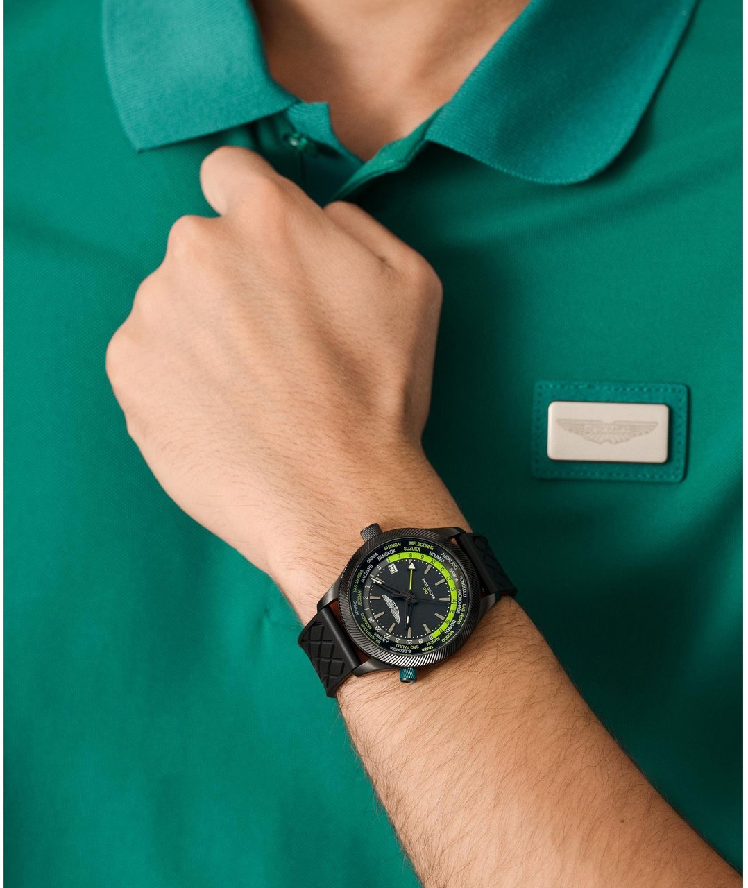 Aston Martin MTIZ1F501 Icon GMT racehorloge 41 mm Zwart