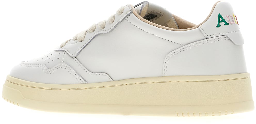 Autry White leather Medalist sneakers Wit