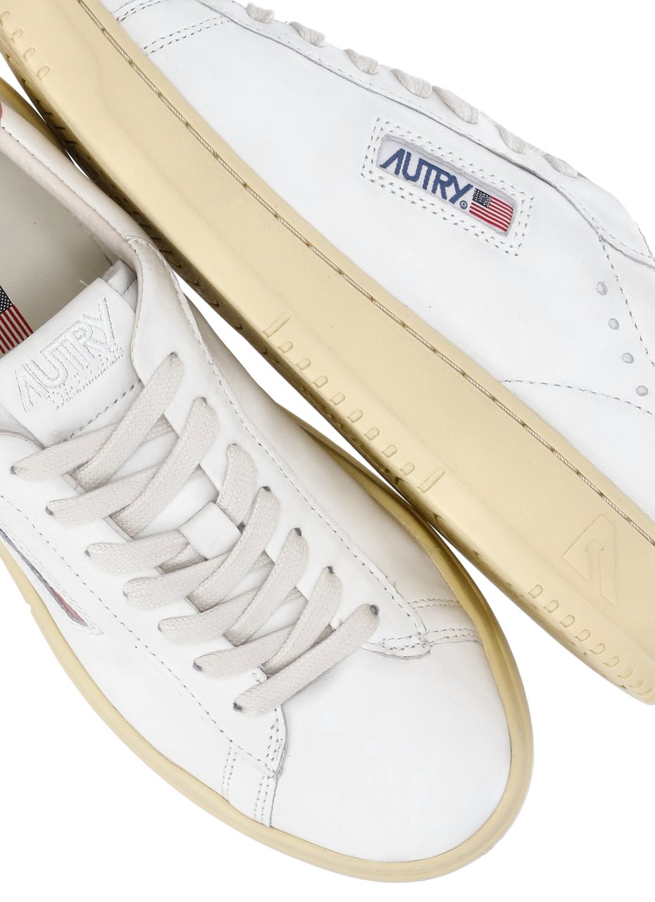 Autry Sneakers White Wit