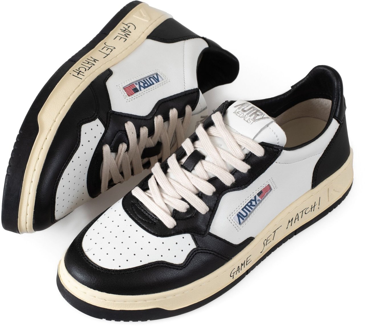 Autry Sneakers Whtblack Divers