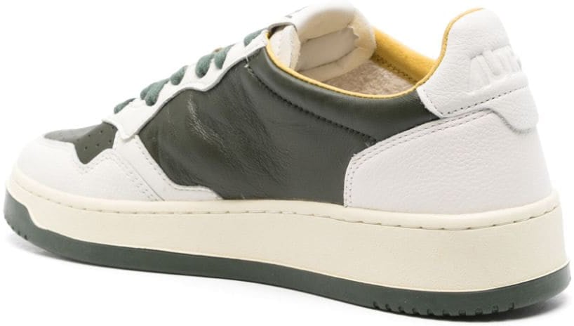 Autry Sneakers Greenwhite Groen
