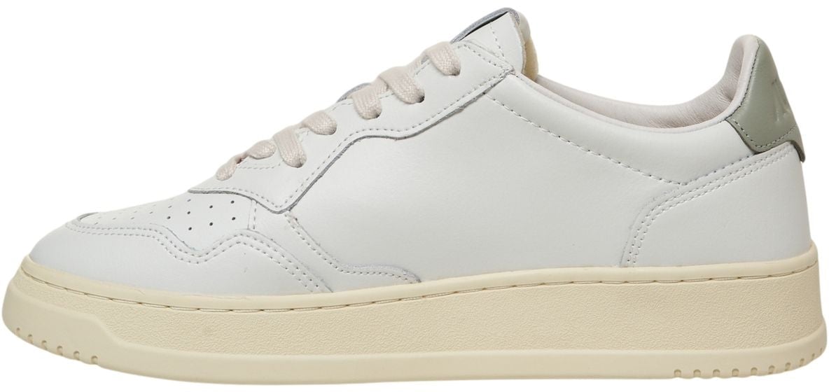 Autry Sneakers 'Medalist Low' Wit
