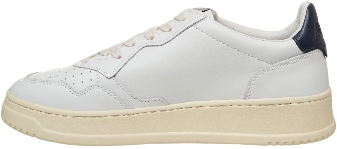 Autry Sneakers 'Medalist Low' Wit