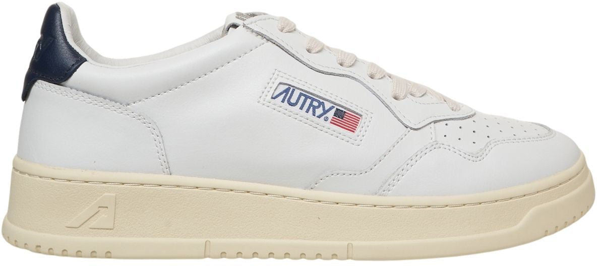 Autry Sneakers 'Medalist Low' Wit