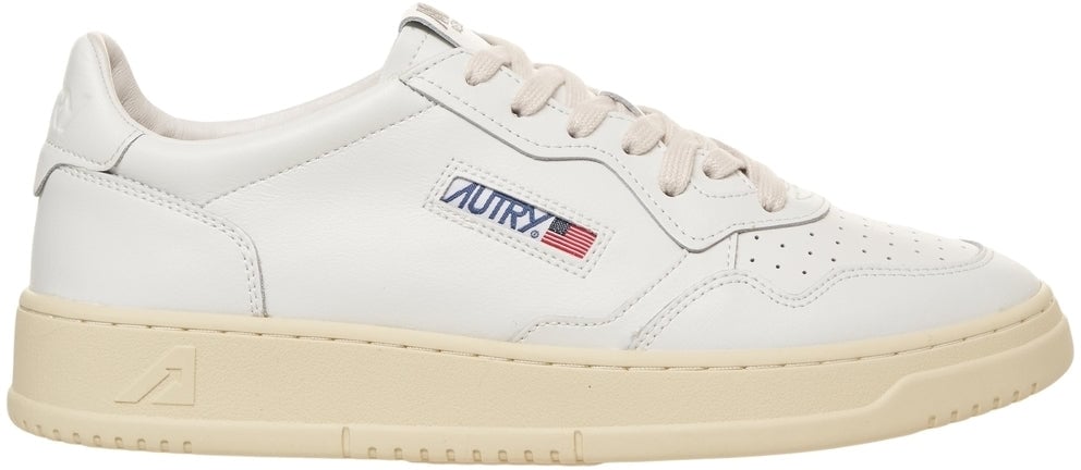 Autry Sneakers 'Medalist Low' Wit