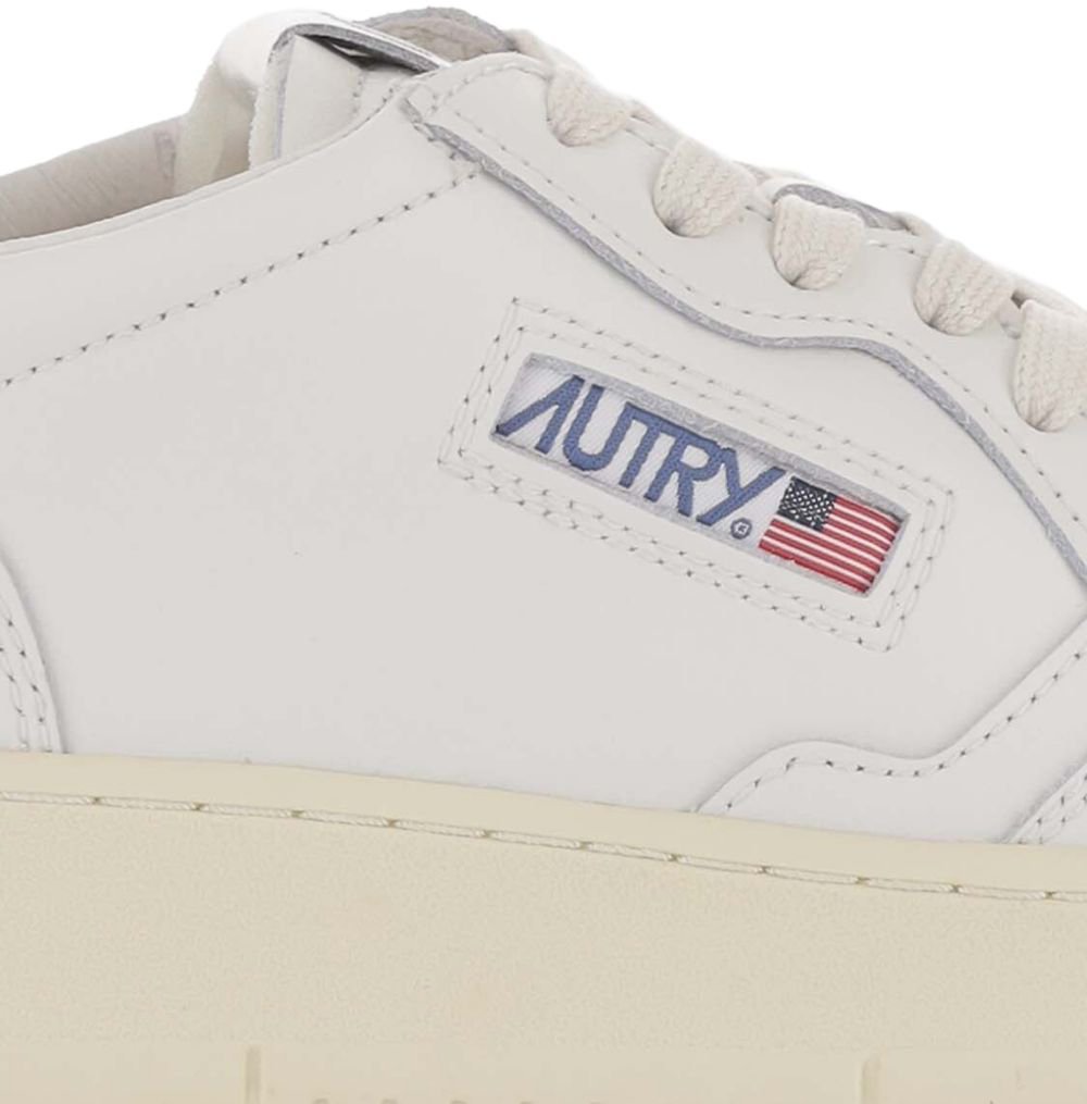 Autry Sneakers Petrol Blue Wit