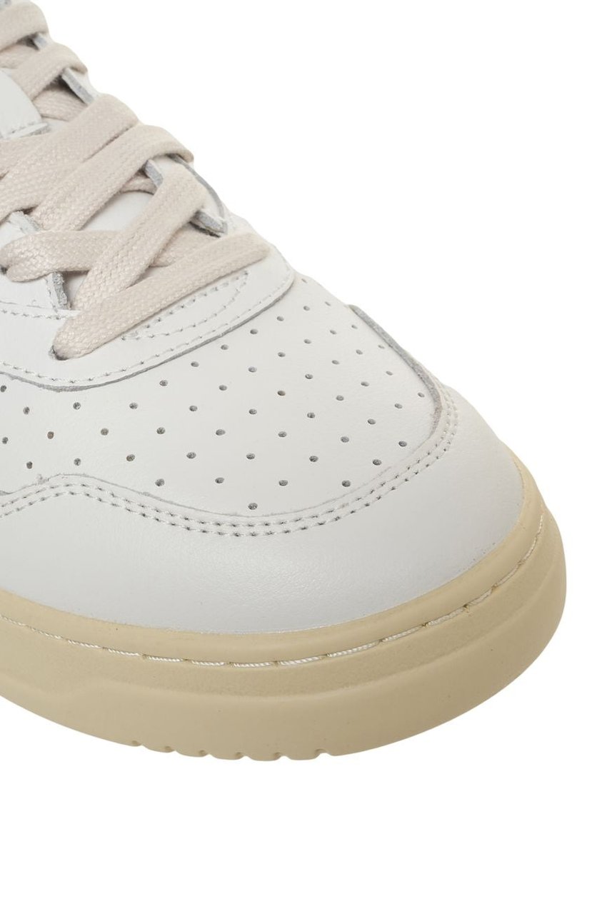 Autry Sneakers 'Medalist Low' Wit