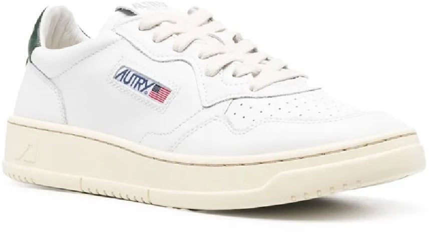 Autry medalist low divers Divers