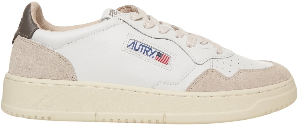 Autry Sneakers 'Medalist Low' Wit