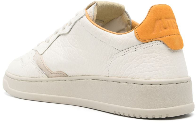 Autry Sneakers Golden Goud