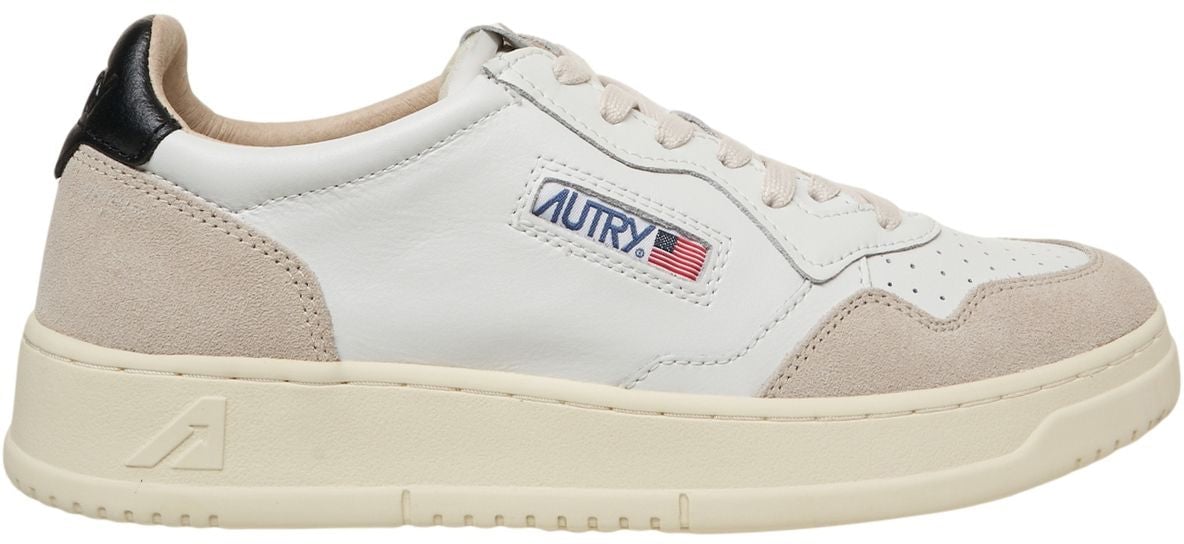 Autry Sneakers 'Medalist Low' Wit