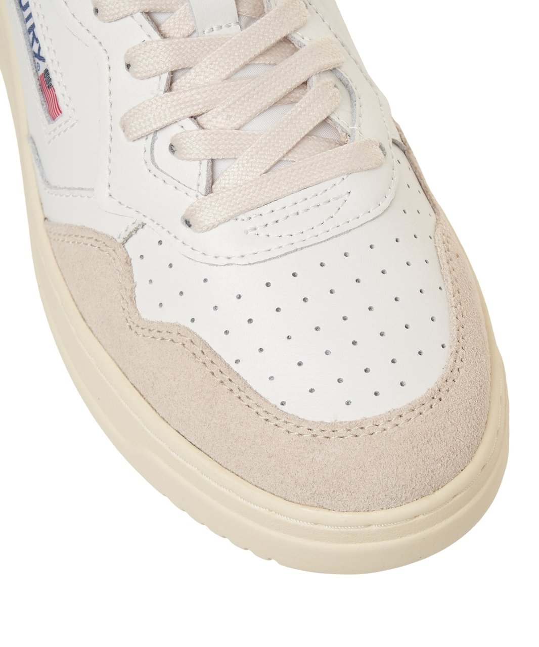 Autry Sneakers 'Medalist Low' Wit