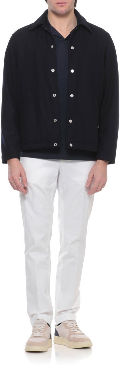 Autry Sneakers Ivory Wit