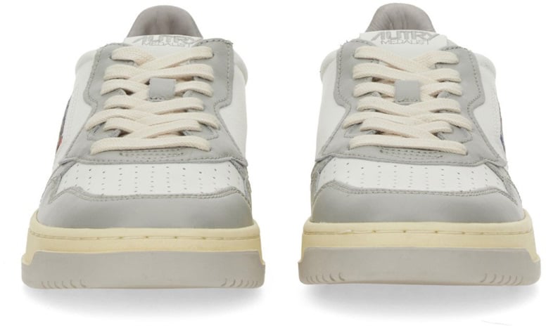 Autry White Light Grey Overlays Sneakers Grijs