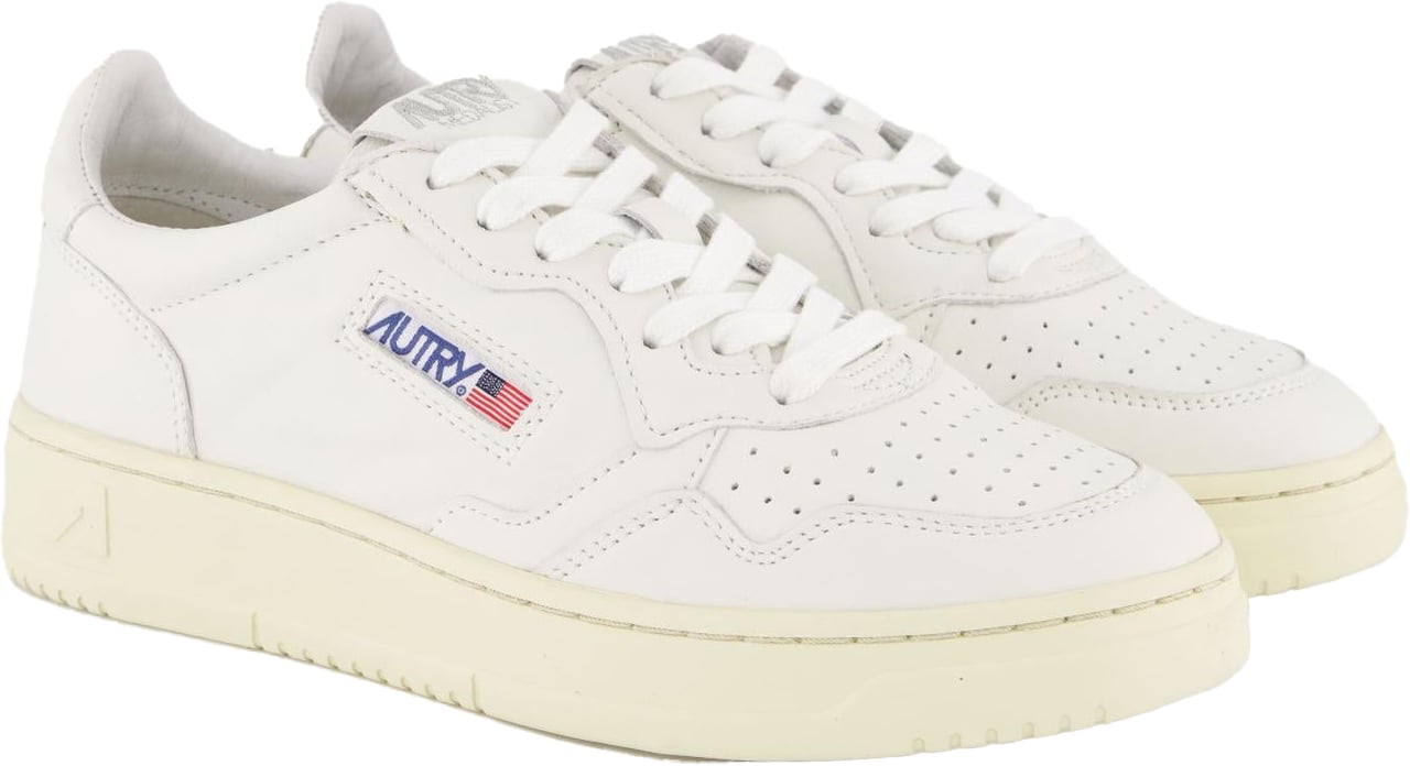 Autry Dames 01 Low Goat Wit Wit
