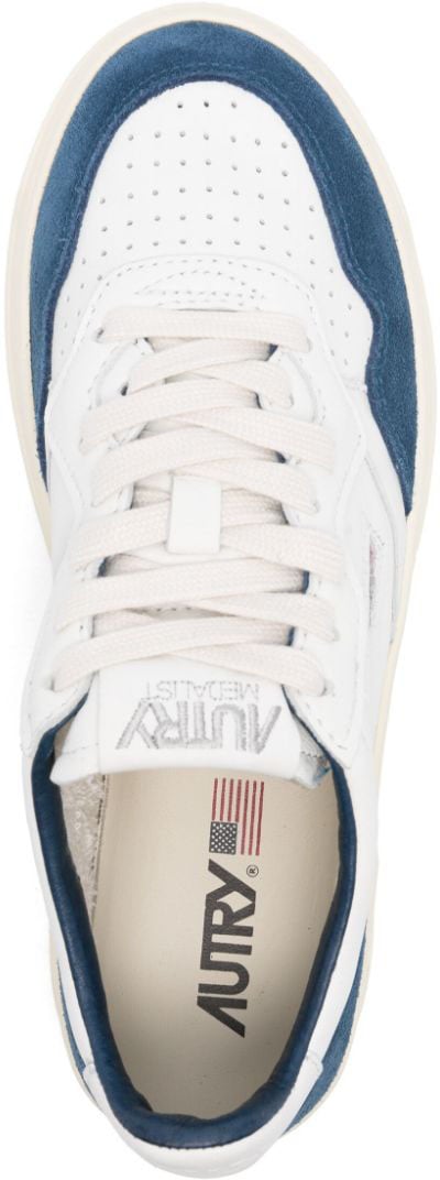 Autry Sneakers White / Silver Wit