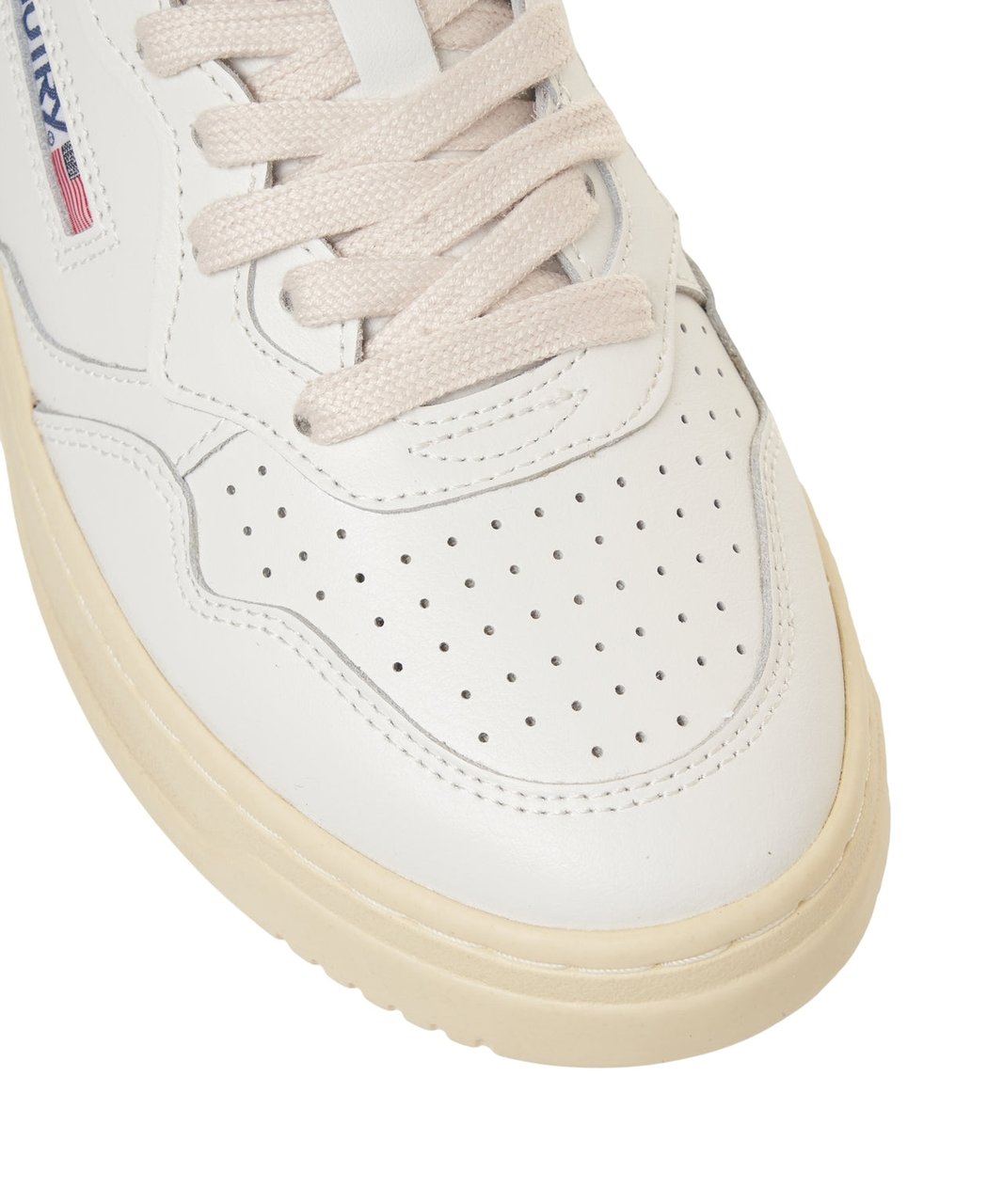 Autry Sneakers 'Medalist Low' Wit