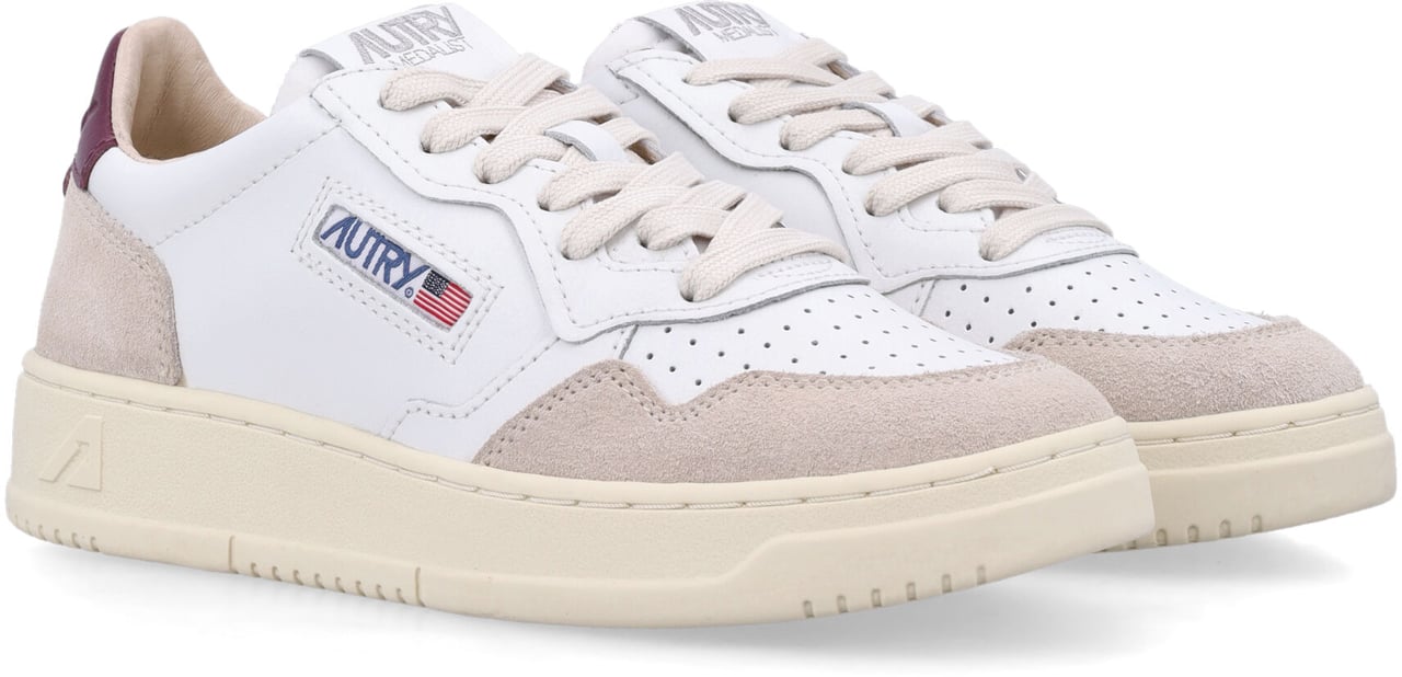 Autry Medalist Low White Burgundy Maroon