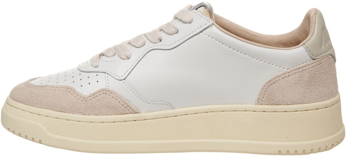 Autry Sneakers 'Medalist Low' Wit