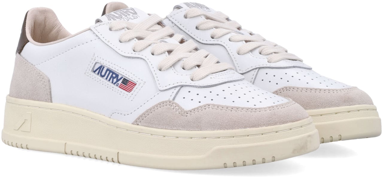 Autry Medalist White Teak Wit