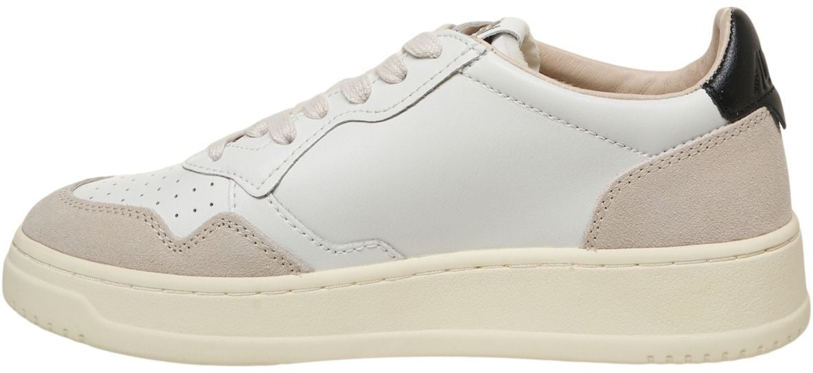 Autry Sneakers 'Medalist Low' Wit