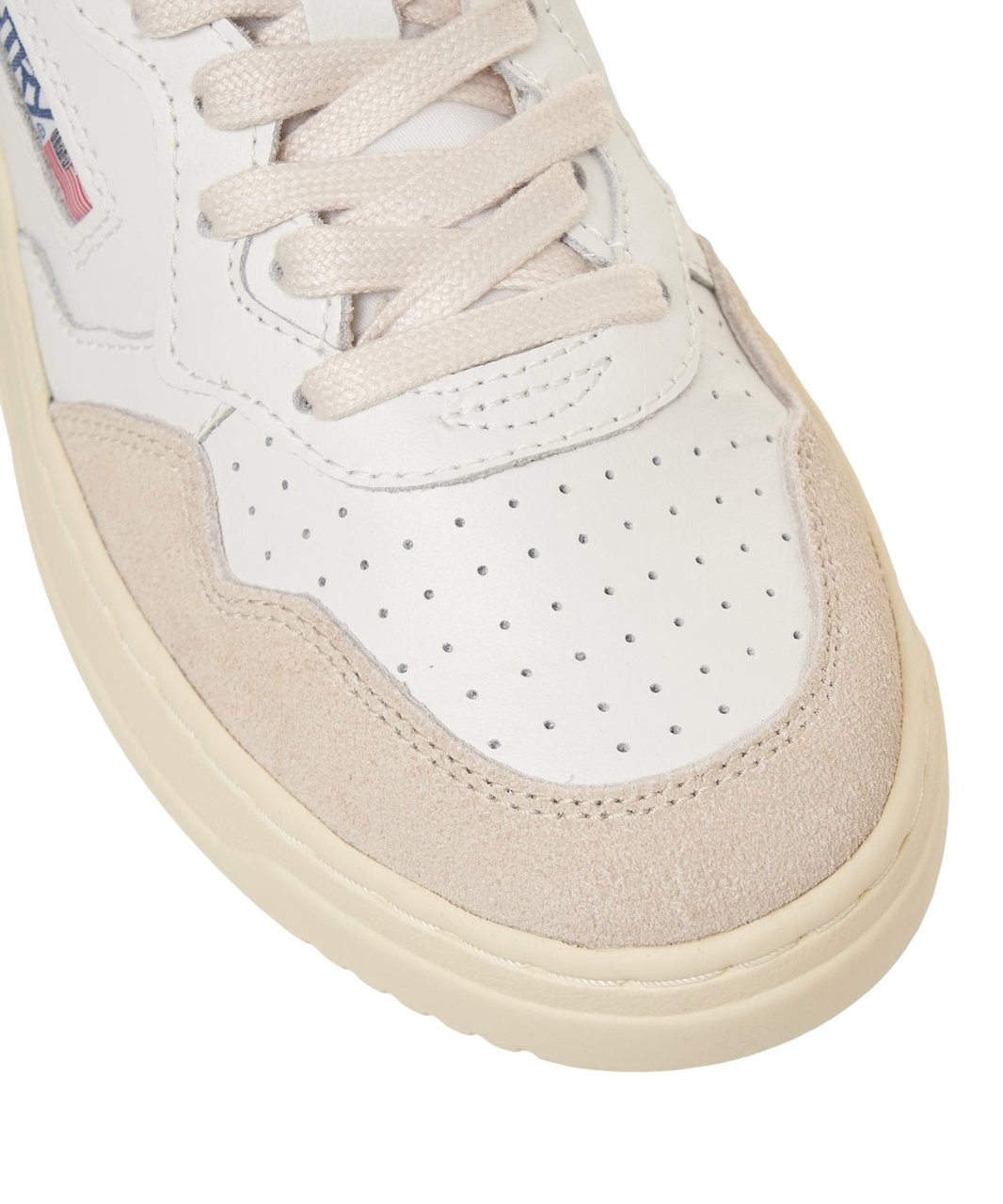 Autry Sneakers 'Medalist Low' Wit