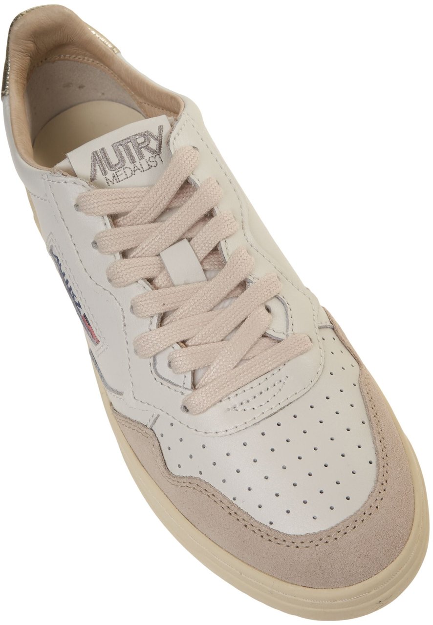 Autry Sneakers 'Medalist Low' Roze