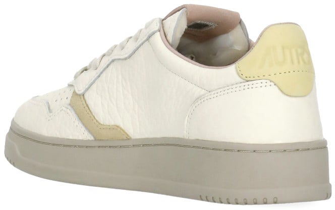 Autry Sneakers Ivory Wit