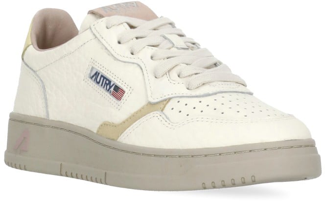 Autry Sneakers Ivory Wit
