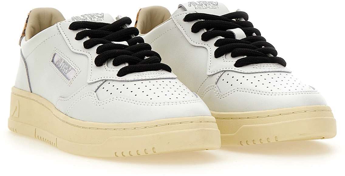 Autry Sneakers White Wit