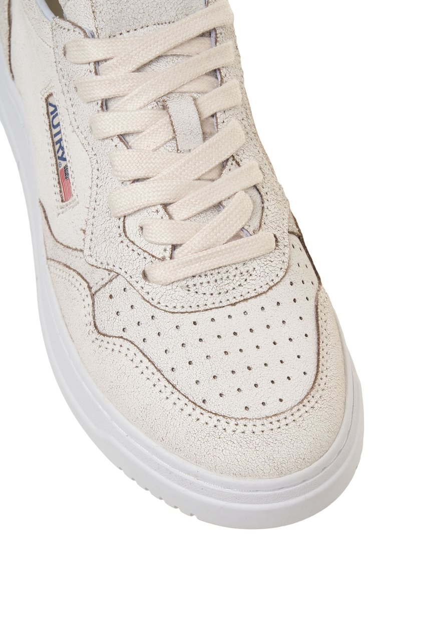 Autry Sneakers 'Medalist Low' Wit