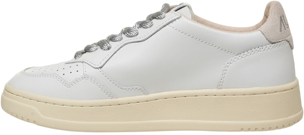 Autry Sneakers 'Medalist Low' Wit