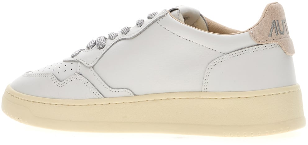 Autry Autry White leather Medalist sneakers Wit