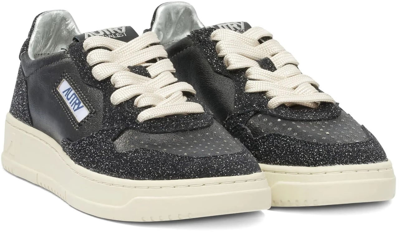 Autry Sneakers Black/Offblack Zwart