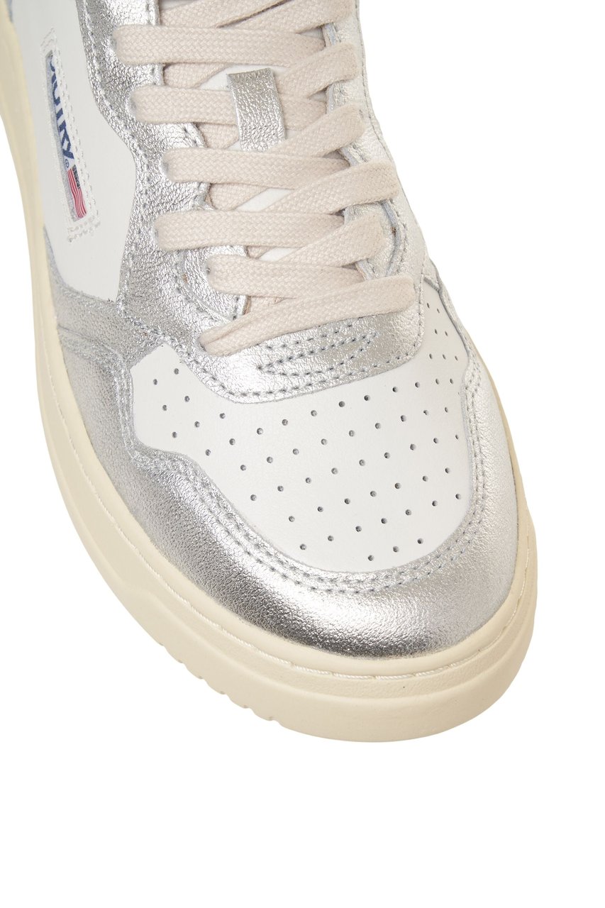 Autry Sneakers 'Medalist Low' Grijs