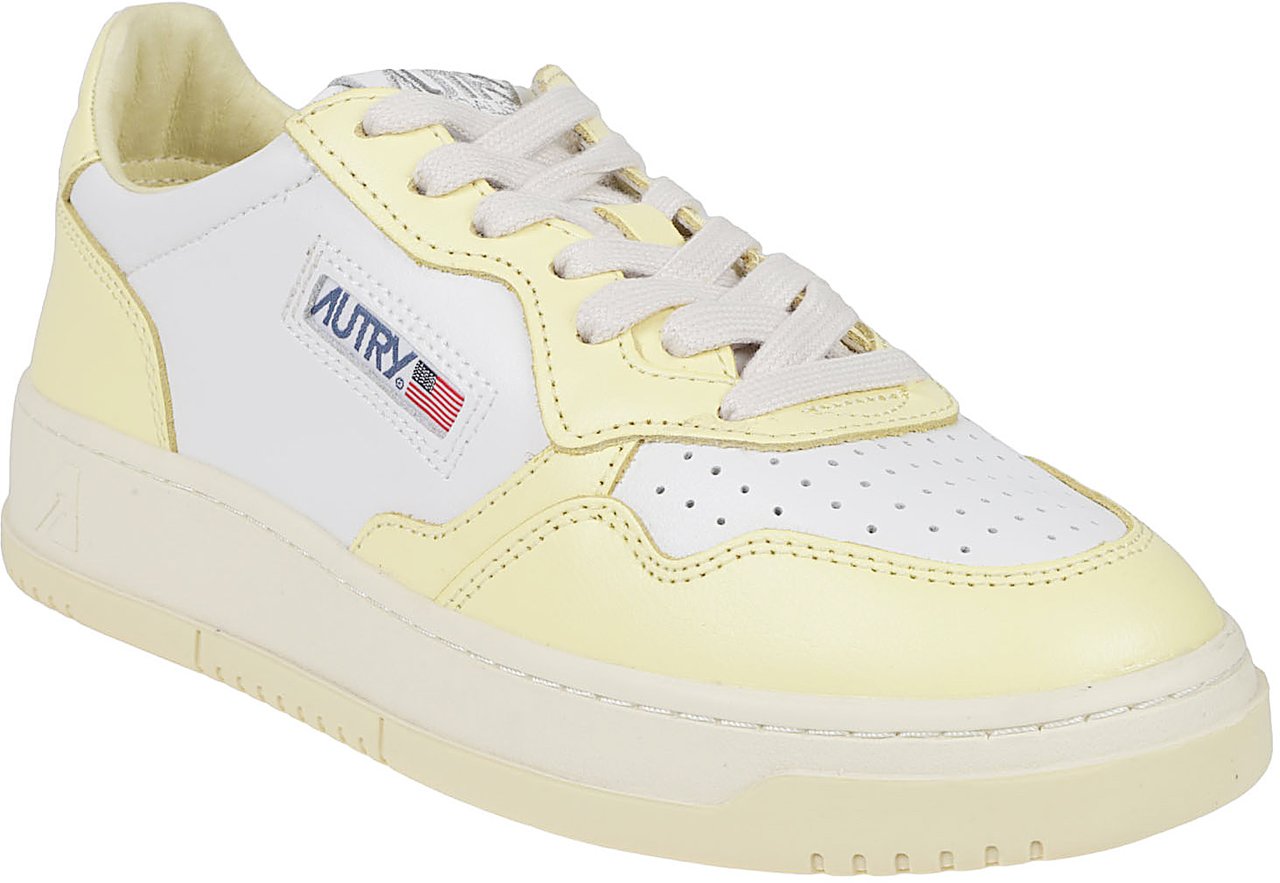 Autry Medalist Low Sneakers White Wit
