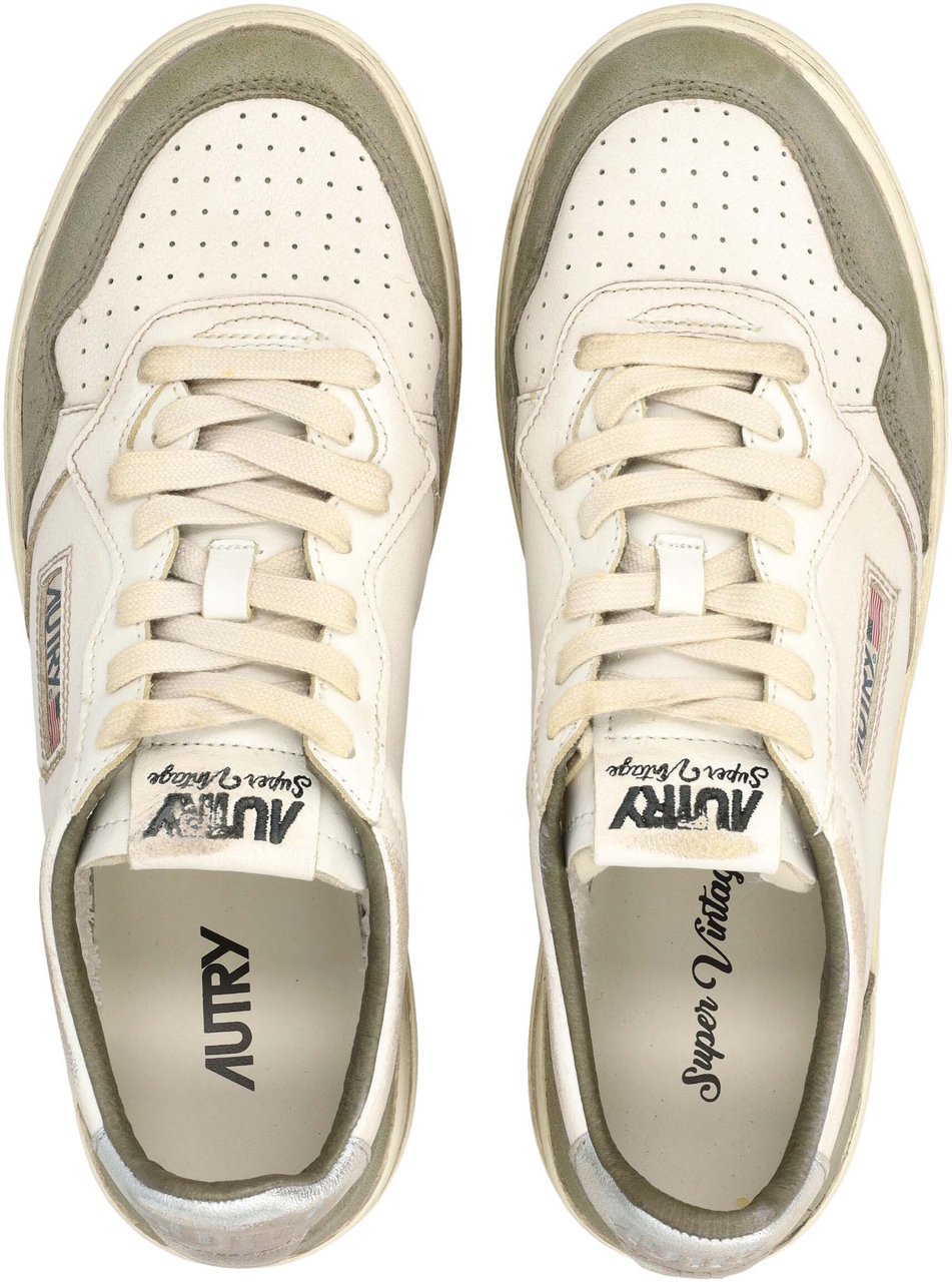 Autry Sup Vint Low Whitelizardsilver Wit