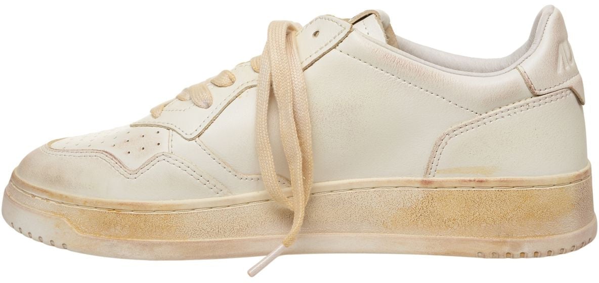 Autry Sneakers 'Medalist Low' Wit