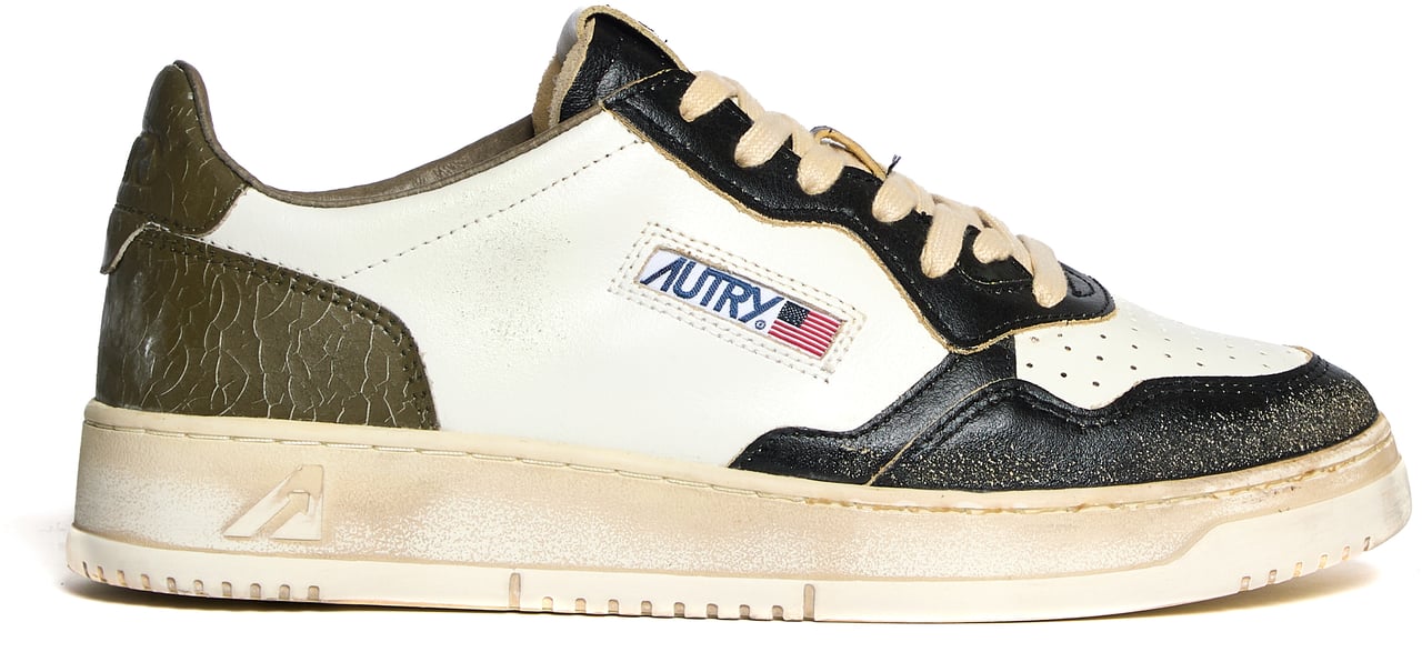 Autry Sneakers Medalist Low Super Vintage In Pelle Bianca, Covert Green, Black Wit