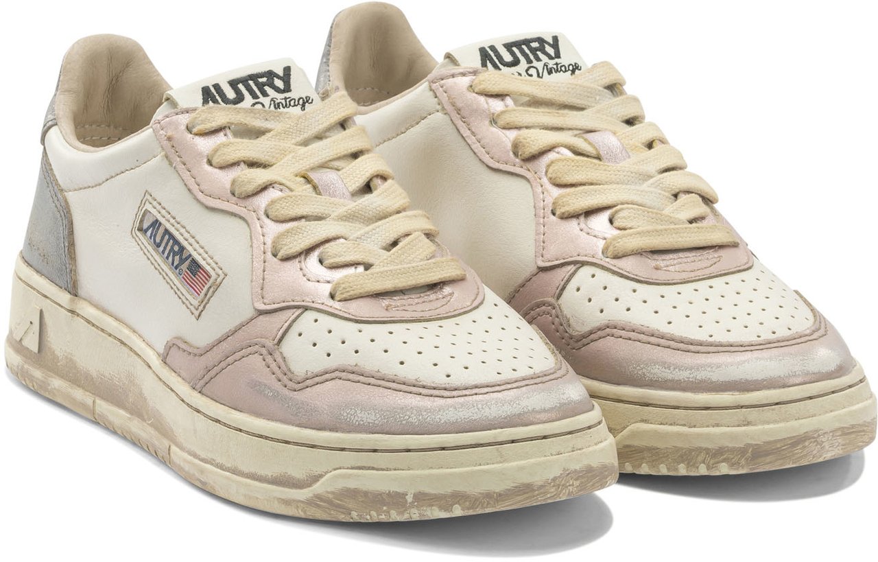 Autry "Medalist Low Super Vintage" sneakers Wit