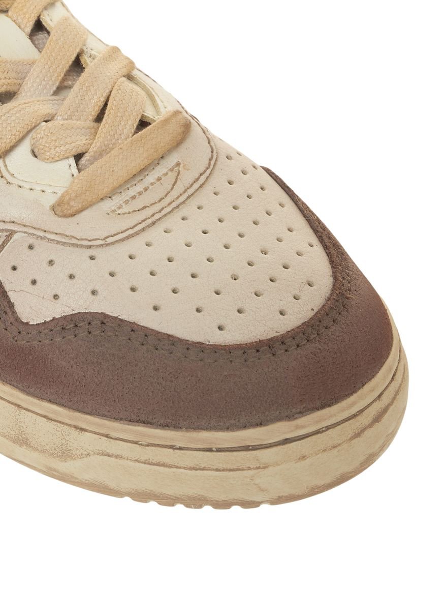 Autry Sneakers 'Sup Vint Low' Wit