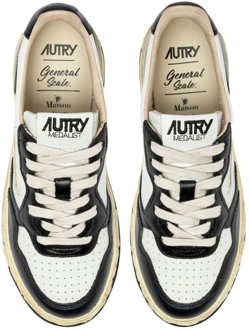 Autry Sneakers White Wit