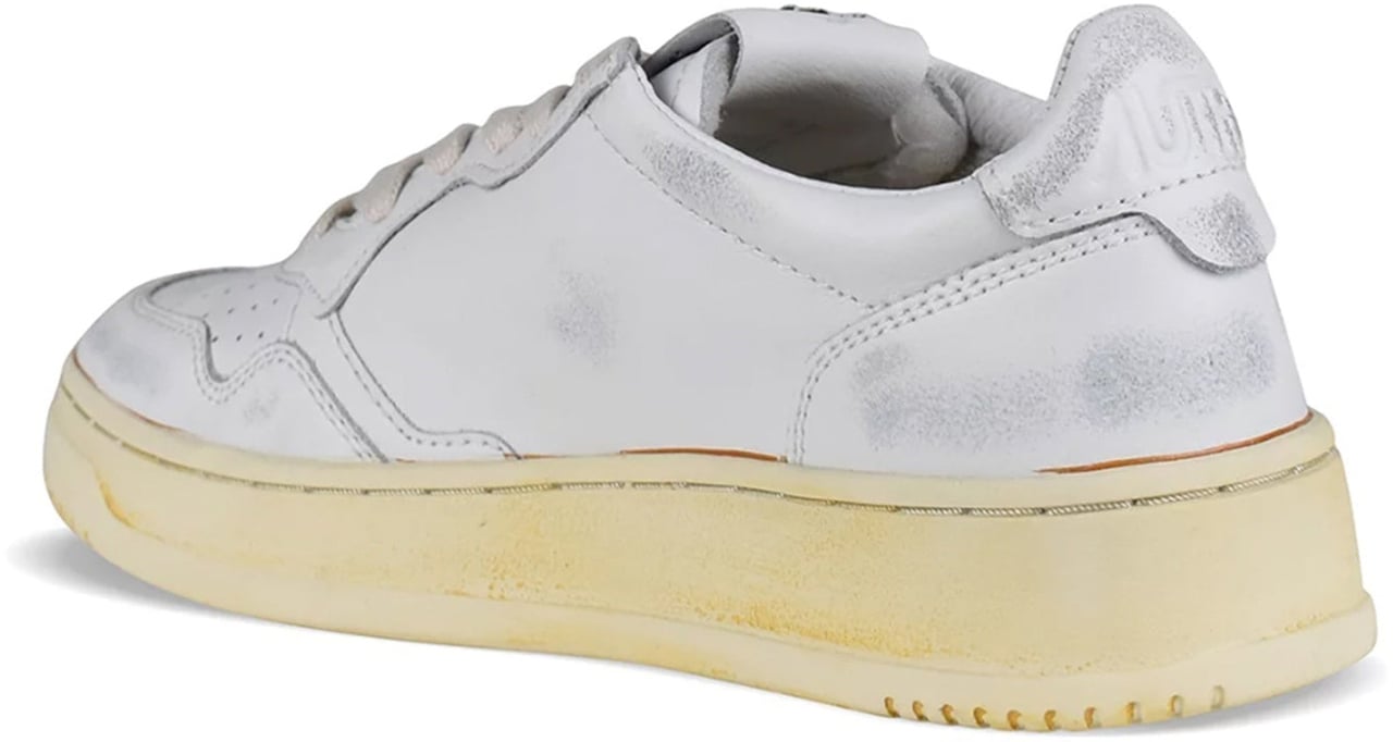 Autry AUTRY SUPER VINTAGE LOW SNEAKERS Wit